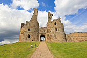 Dunstanburgh Castle, Northumberland, England, UK