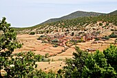 Maroc, Haut-Atlas, route du Col Tizi-n-Tchica 2 260m entre Marrakech et Ouarzazate