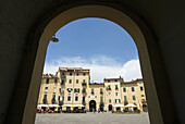 Piazza dell´Anfiteatro, Lucca. Tuscany, Italy