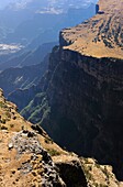 Ethiopia, Simien Mountains National Park, Precipice near Imet Gogo