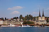 Switzerland, Lucerne, Luzern, lakeshore, boats, cathedral