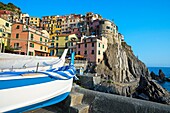 Coastal village of Manarola. Cinque Terre. Liguria. Italian Riviera. Italy.