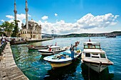 Ortakoy Mosque. Fatih Sultan Mehmet Bridge. Istanbul. Turkey.