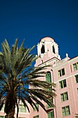 USA, Florida, St Petersburg, Vinoy Resort Hotel, morning