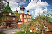 Estonia, Northeastern Estonia, Kuremae, Russian Orthodox Puhtitsa Convent, b 1895, main church