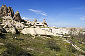 Mountaik bikers in the Rose Valley, Uchisar, Göreme, Cappadocia, Turkey