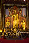Prayer hall, Wat Chedi Luang Buddhist temple, Chiang Mai, Northern Thailand