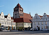 View over market square with St. Mary's Church, Greifswald, Mecklenburg-Vorpommern, Germany
