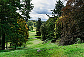 Schlosspark der Schlitz Burg, bei Teterow, Mecklenburgische Schweiz, Mecklenburg-Vorpommern, Deutschland