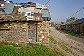 Altes Haus im Dorf Foncebadon, Provinz Leon, Altkastilien, Castilla y Leon, Nordspanien, Spanien, Europa
