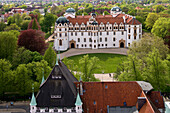 Celler Schloss von der Stadtkirche aus gesehen, Celle, Lüneburger Heide, Niedersachsen, Deutschland, Europa