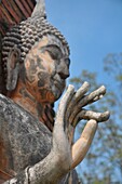 Sukhothai (Thailand): Buddha's statue at the Wat Traphang Ngoen