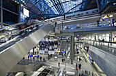 Berliner Hauptbahnhof, der größte Turmbahnhof Europas Berlin, Deutschland, Europa