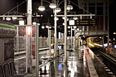 U-Bahnhof, Warschauer Strasse, Berlin-Friedrichshain, Berlin, Deutschland, Europa