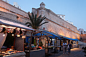 Markt in der Altstadt, Peniscola, Valencia, Spanien, Costa del Azahar