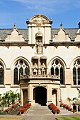 Portico in First Quad, Oriel College, Oxford, England, UK