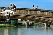 Ponte Santa Trinita, Arno river, Florence Firenze, UNESCO World Heritage Site, Tuscany, Italy, Europe