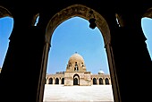 Ahmed Ibn Tulun Mosque, Cairo, Egypt, North Africa, Africa