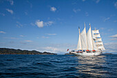 Sailing cruiseship Star Flyer (Star Clippers Cruises) under full sail, Isla Tortuga, Puntarenas, Costa Rica, Central America, America