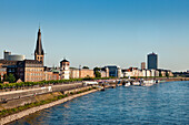 River Rhine and old town, Düsseldorf, Duesseldorf, North Rhine-Westphalia, Germany, Europe