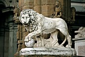 Florence, Tuscany, Italy Lion statue by Flaminio Vacca on steps of the Loggia dei Lanzi in the Piazza della Signoria, Florence