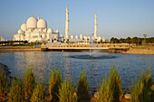 Sheikh Zayed Moschee, Abu Dhabi, Vereinigte Arabische Emirate, VAE