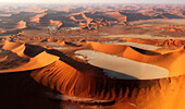 Luftbild, Dead Vlei, Sossusvlei, Namib Naukluft National Park, Namibwüste, Namib, Namibia, Afrika