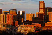 Skyline mit Elitch Garden Amusement Park, Denver, Colorado, USA, Nordamerika, Amerika