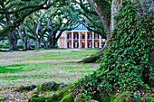 Southern Manor Home, Louisiana, USA