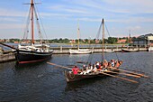 Denmark, Zealand, Roskilde, harbour, rowboat, people