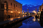 Reflection, Flood water, Aqua Alta, Piazza San Marco,  Doges Palace, Venice, Italy