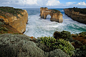 Australia, Victoria, Port Campbell NP, The Island Archway
