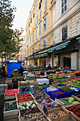 France, Provence, Marseille, street market