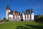 Hotel castle Klink in the sunlight, Mueritz, Mecklenburg lake district, Mecklenburg Western-Pomerania, Germany, Europe