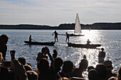 Fischerstechen am Wörthsee, Seen in Bayern, Deutschland, Europa