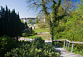 Kurpark im Sonnenlicht, Baden, Niederösterreich, Österreich, Europa