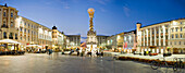 The illuminated Hauptplatz with Dreifaltigkeitssaeule in the evening, Linz, Upper Austria, Austria, Europe