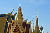 Dächer und Türme des Königlichen Palastes, Phnom Penh, Kambodscha