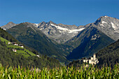 Schloss, Tauferer Ahrntal, Valle Aurina, Sand in Taufers, Pustertal,  Zillertaler Alpen, Südtirol, Trentino-Alto Adige, Italien
