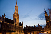 Hotel de Ville at dusk, Grand Place, Brussels, Belgium