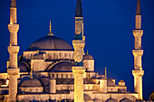 Sultanahmet or Blue Mosque at dusk, Istanbul, Turkey.