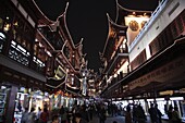 China, Shanghai, Yuyuan Bazar at night