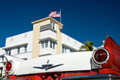 Old American car on Ocean Drive, South Beach, Miami, USA