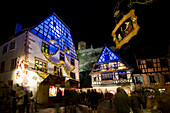 Weihnachtsmarkt und Altstadt, Kaysersberg, Elsass, Frankreich