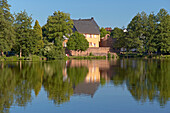 Gustavsburg castle with castle pond, Homburg-Jaegersburg, Saarland, Germany, Europe