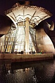 Spain, Basque Province Euskadi, Bilbao, Guggenheim Museum by river Nervion, architect Franck Gehry