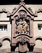 Germany, Traben-Trarbach, Moselle, Moselle valley, Rhineland-Palatinate, Brueckentor by Bruno Moehring, bridge gate of the Moselle bridge, town gate, detail, dancing couple on a wine festival, art nouveau. Germany, Traben-Trarbach, Moselle, Moselle valley