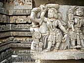Carvings in temple walls in ´Hoysaleshwara´ Hindu temple in Halebid, Karnataka, India
