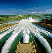 Spillways  Itaipú Dam  Brazil/Paraguay