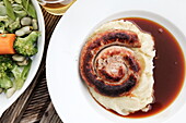 Pork sausage with mashed potatoes and vegetables, Stanton, Gloucestershire, Cotswolds, England, Great Britain, Europe